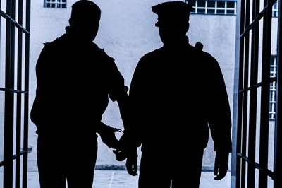 Illustration crime - Image 1