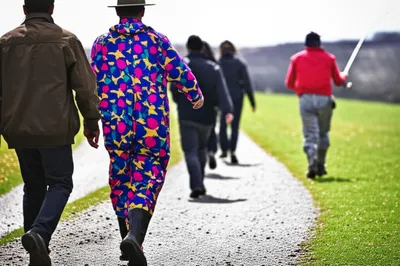 Illustration eccentric - Image 1