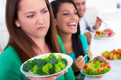 Illustration dislike - Image 1