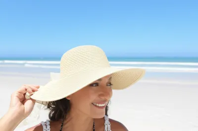 Illustration doffing - Image 1