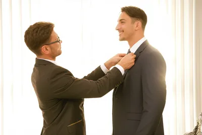 Illustration suiting - Image 1